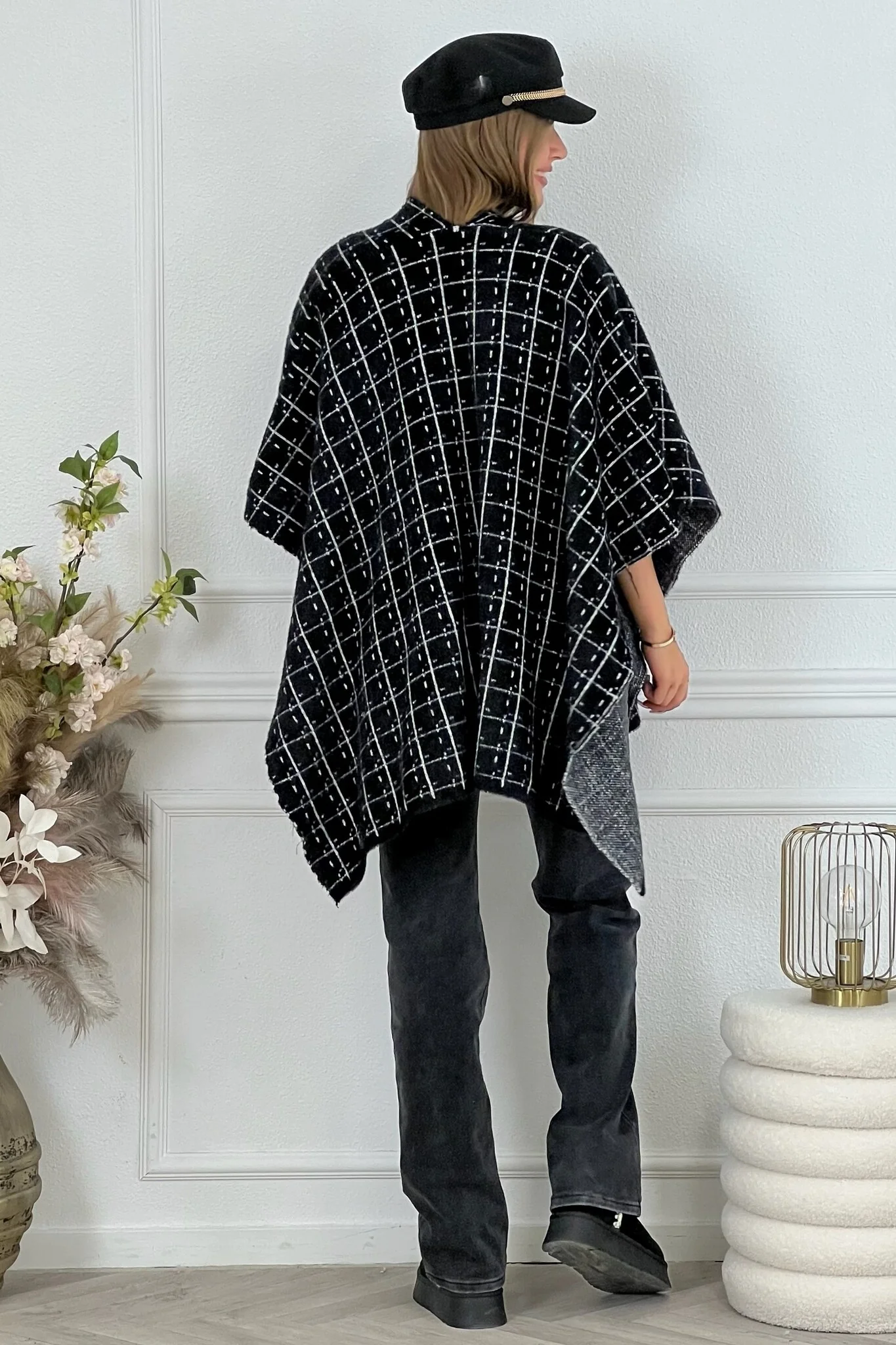 Fancy Autumn Poncho - Black/Grey - Image 6